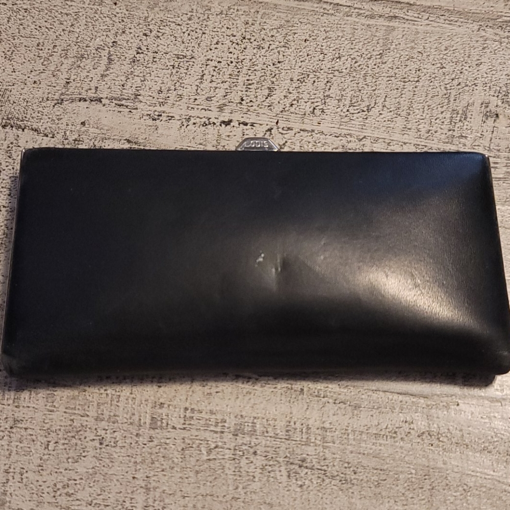 Wallet - Picture 2 of 6